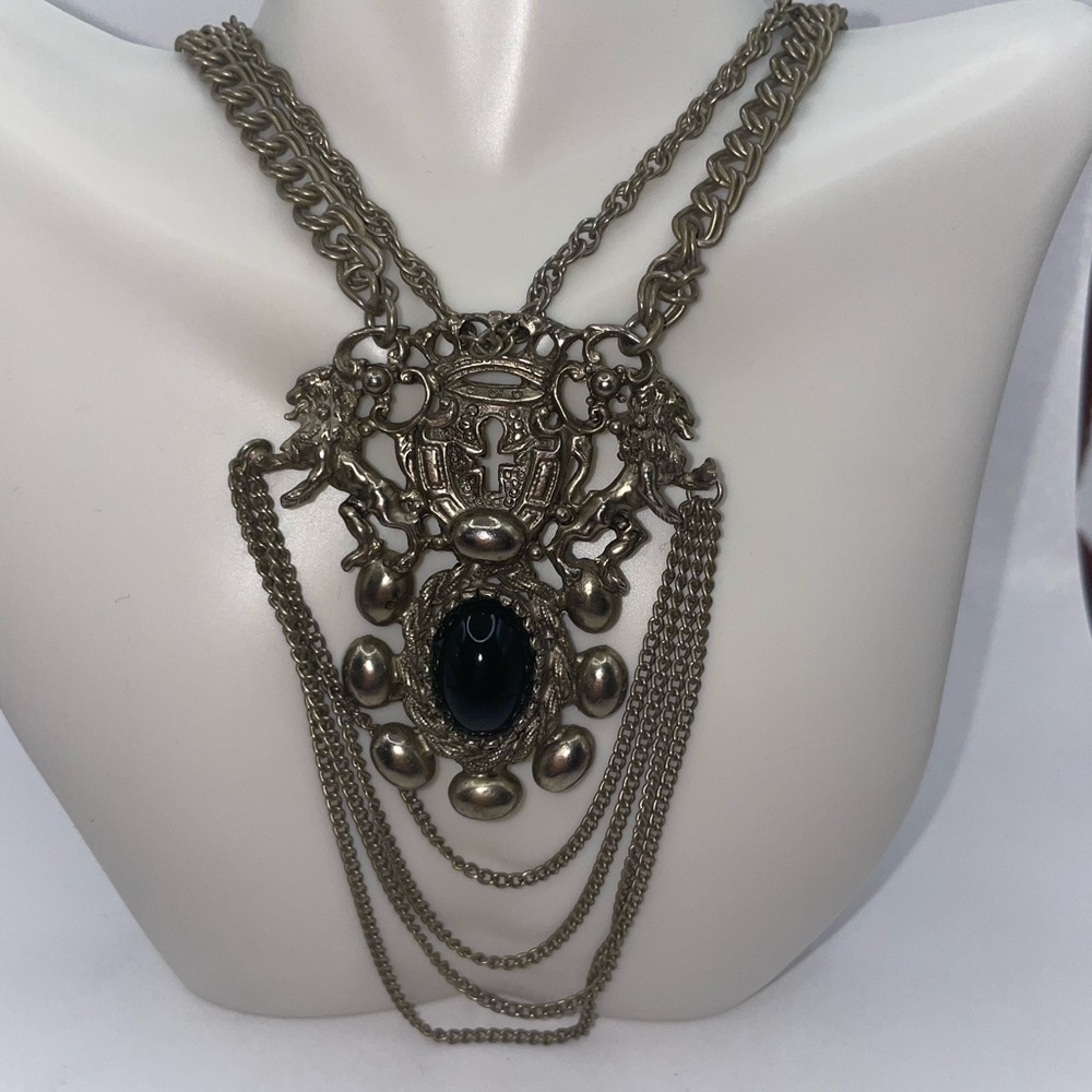 Vntg Pauline Rader Midievil Design With Black Sto… - image 1